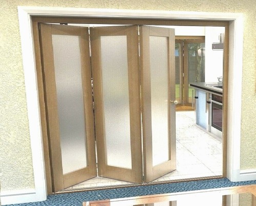 Oak internal bifold doors with - oak,