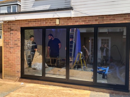 Aluminium folding doors - bi,